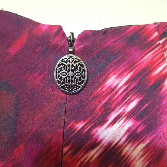 ELIE TAHARI 3X Silk abstract black purple red sleeveless zip up blouse shirt top - Picture 5 of 6